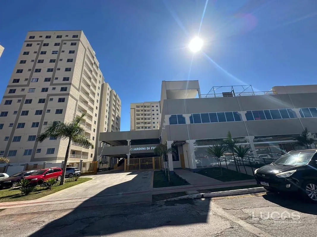 APARTAMENTO - GAMA - GIARDINI DI FIORIApartamento nascente, de canto, em andar a...