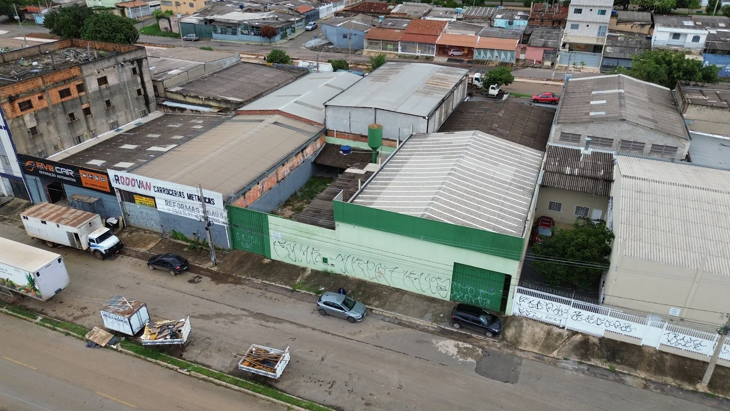 VENDE-SE GALPÃO | ADE SAMAMBAIA SUL | BRASÍLIA/DFADE Conjunto 17 – Samambaia Sul...