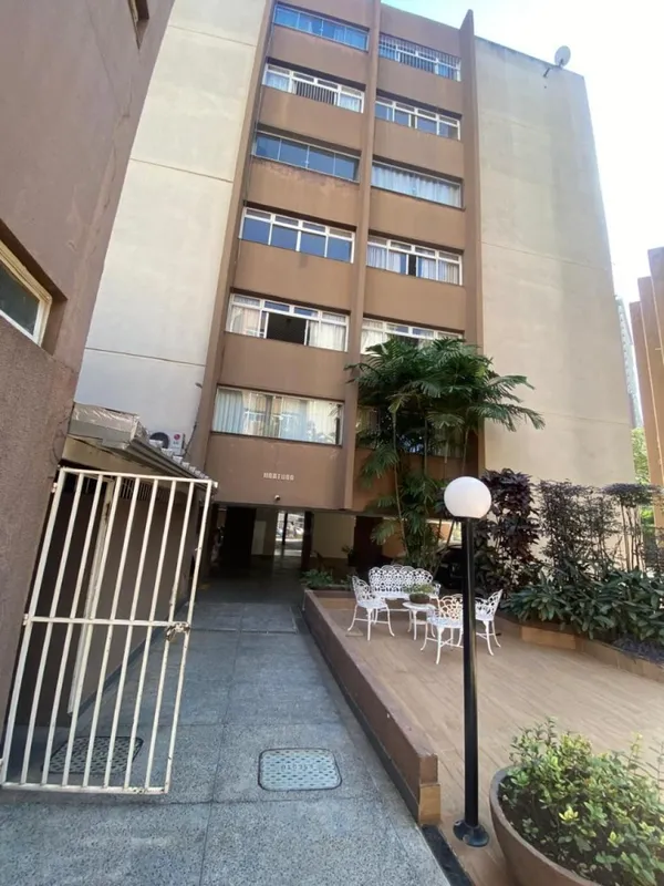 Excelente apartamento com 3 quartos, sendo 1 suíte, localizado no Condomínio Pra...