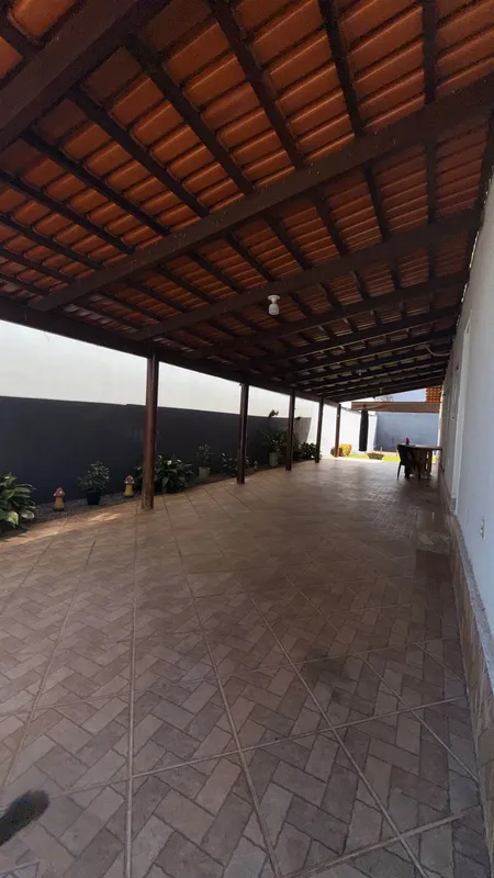 ??? CASA AMPLA À VENDA — EXCELENTE OPORTUNIDADE! ???Se você procura uma casa esp...