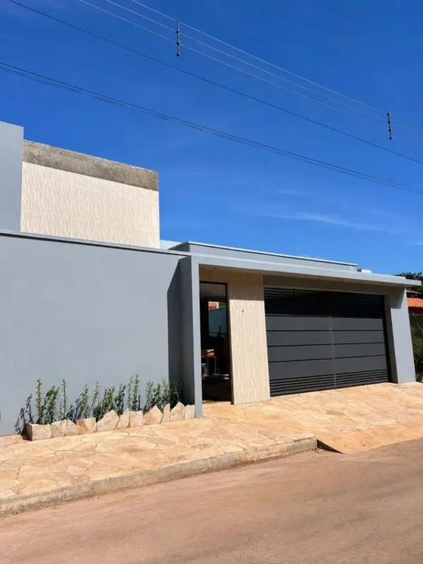 Casa à venda no 01 – Jardim Esmeralda - Pirenópolis Ref. 1E8NHV1. Localização in...