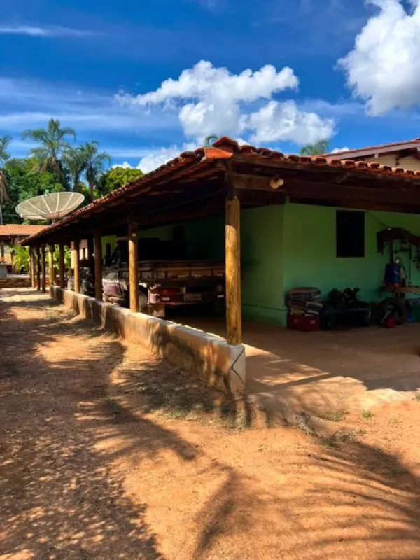Fazenda/Sítio/Chácara à venda no SN – Zona Rural - Pirenópolis Ref. ADHHV1. Loca...