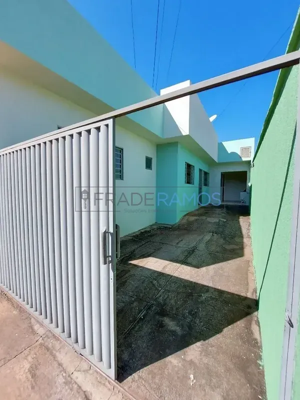  Casa para Alugar Jardim Petrópolis (saída para Trindade) Casa a poucos metros d...