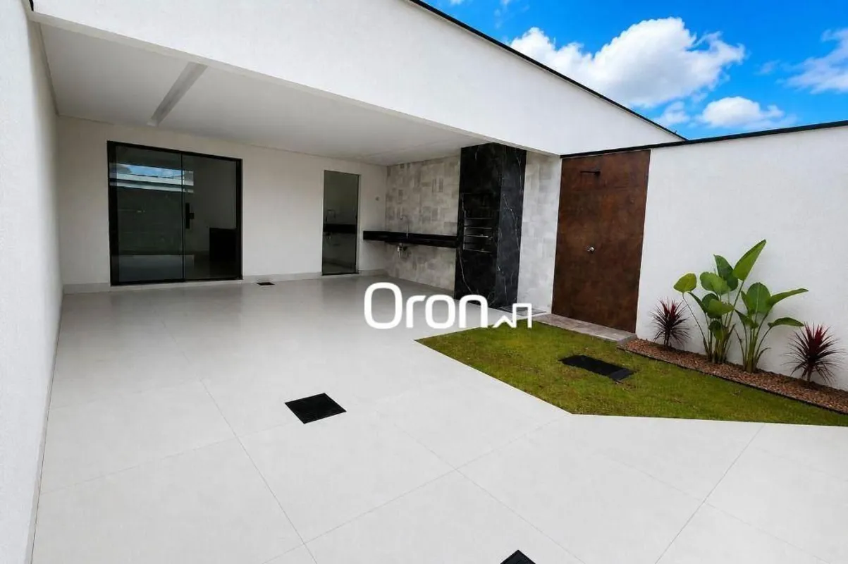 CÓDIGO DO IMÓVEL: CA2327LOCALIZAÇÃO:Próximo a Praça do Morro, com fácil acesso à...