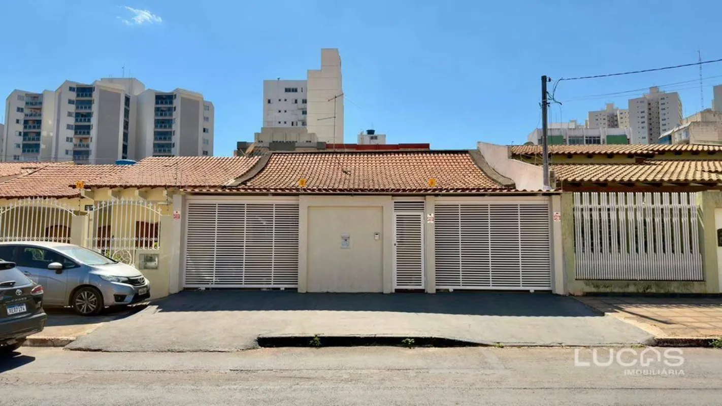 Casa com 5 quartos e 3 suítes à venda na QSA 19 Taguatinga SulExcelente casa à v...