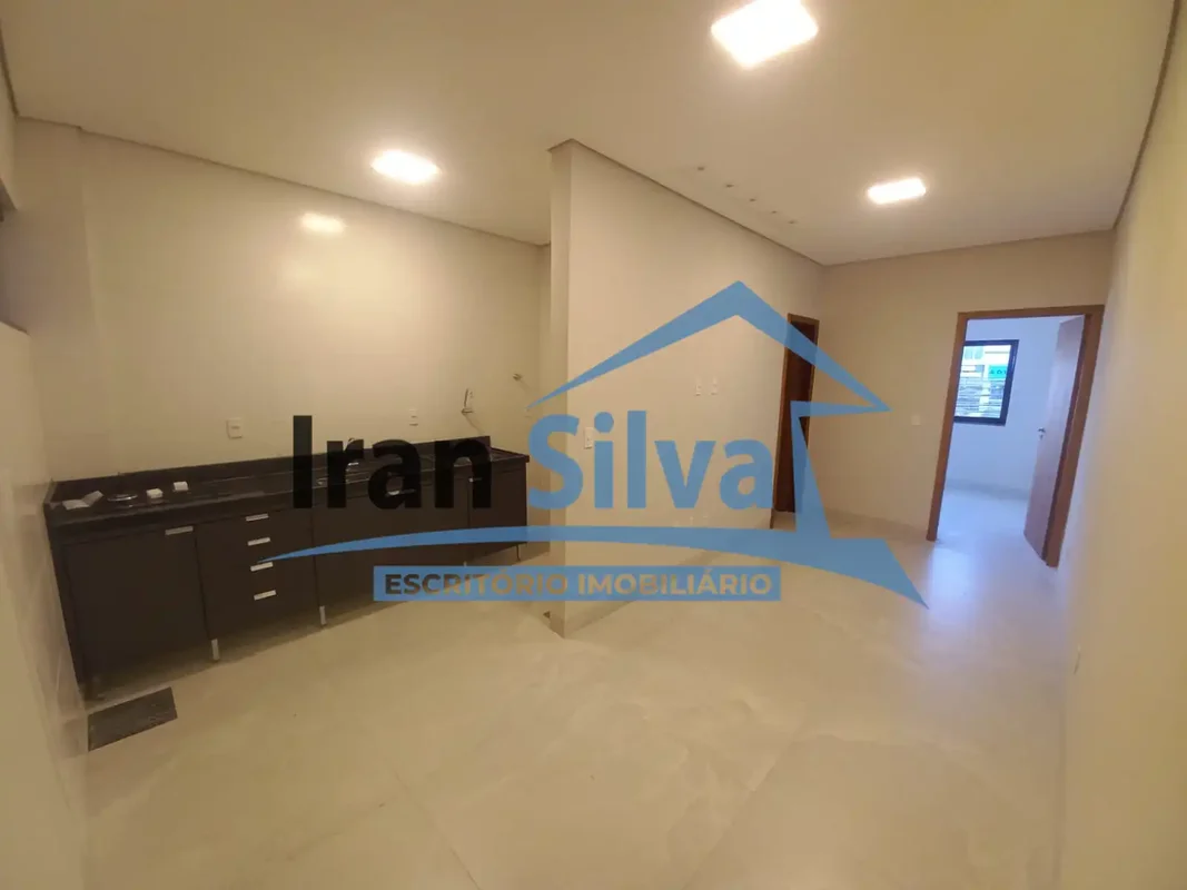 IRAN SILVA ALUGA EXCELENTE APARTAMENTO NA COMERCIAL DO CONDOMINIO SOLAR DE ATHEN...