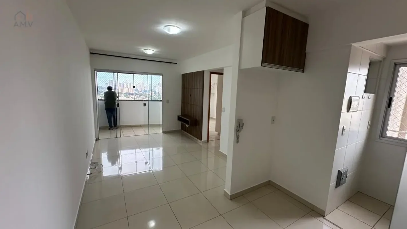 Descubra seu novo lar na Rua 240, no SETOR LESTE UNIVERSITÁRIO em Goiânia. Este ...