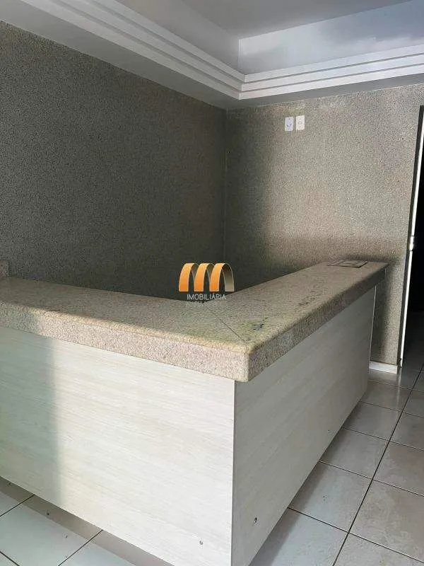 Oportunidade para o seu negócio! Casa Comercial disponível para aluguel em Anápo...