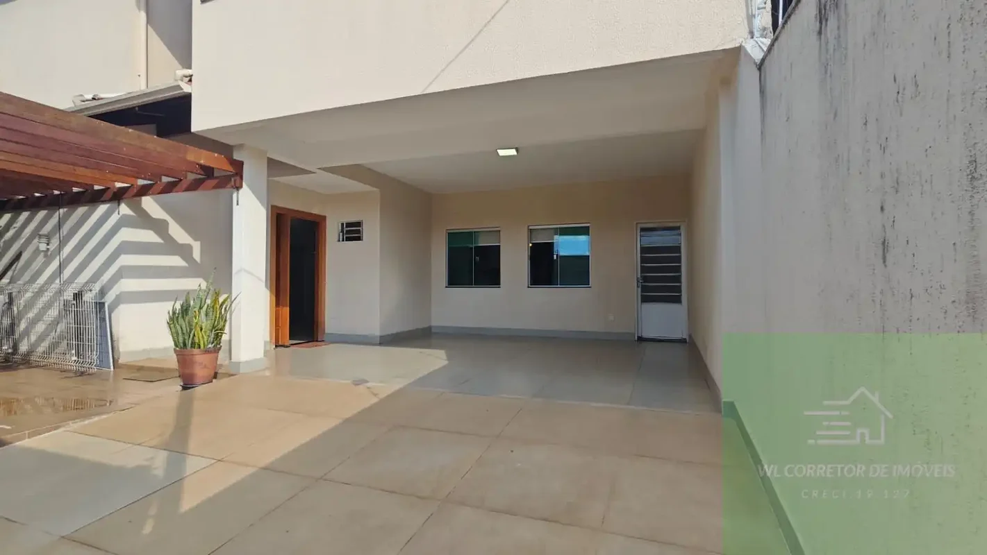 Aconchegante casa sobrado residencial / comercial, localizado no Jardim América,...