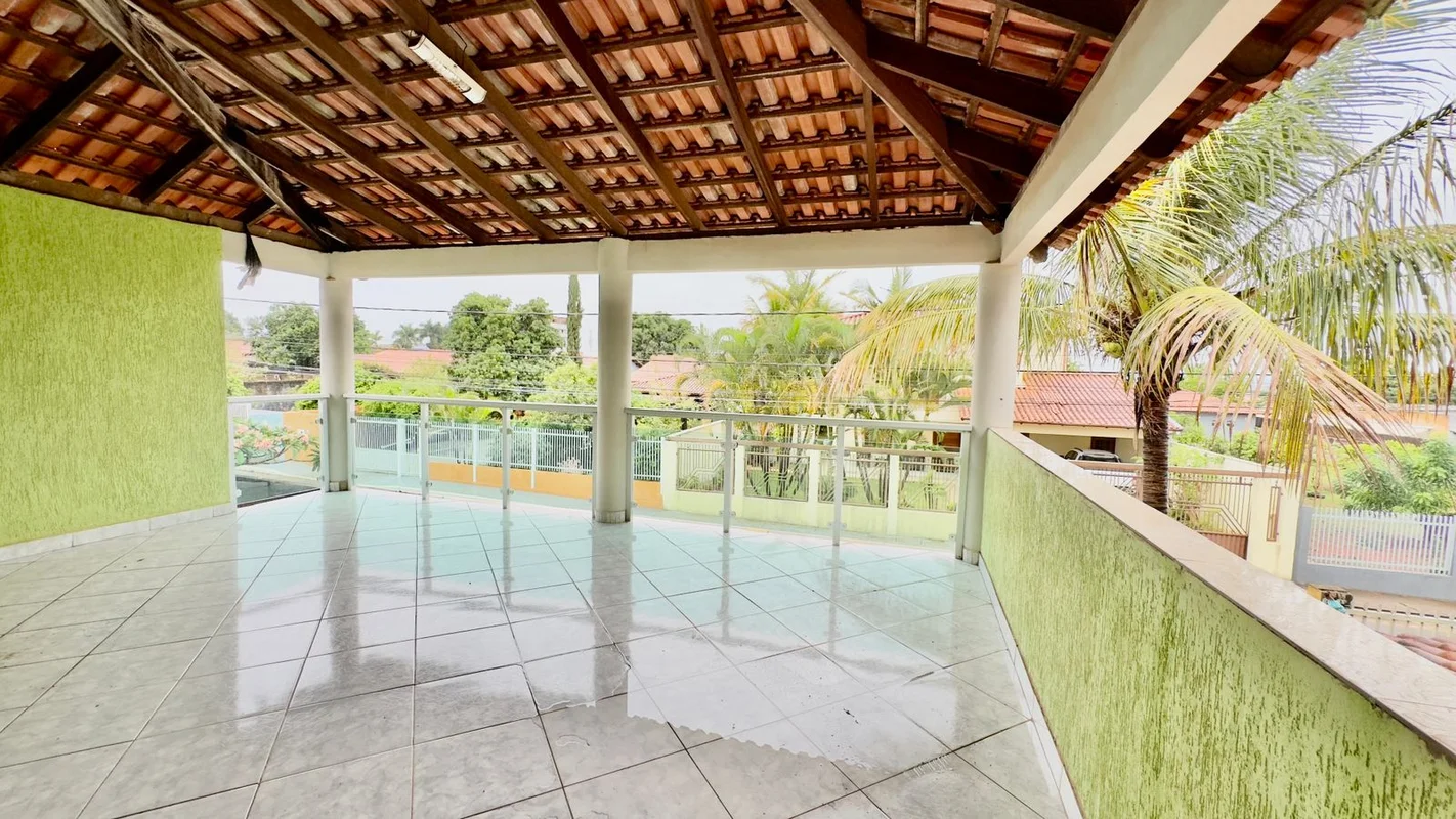 SOBRADO À VENDA NA RUA 8 – VICENTE PIRES | 800 m² | 4 QUARTOS | 2 SUÍTES | 8 VAG...