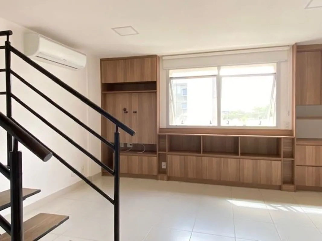 CA 09 Ed. Liberty Duplex 50m2 1 quarto garagemExcelente duplex no Ed. Liberty, a...