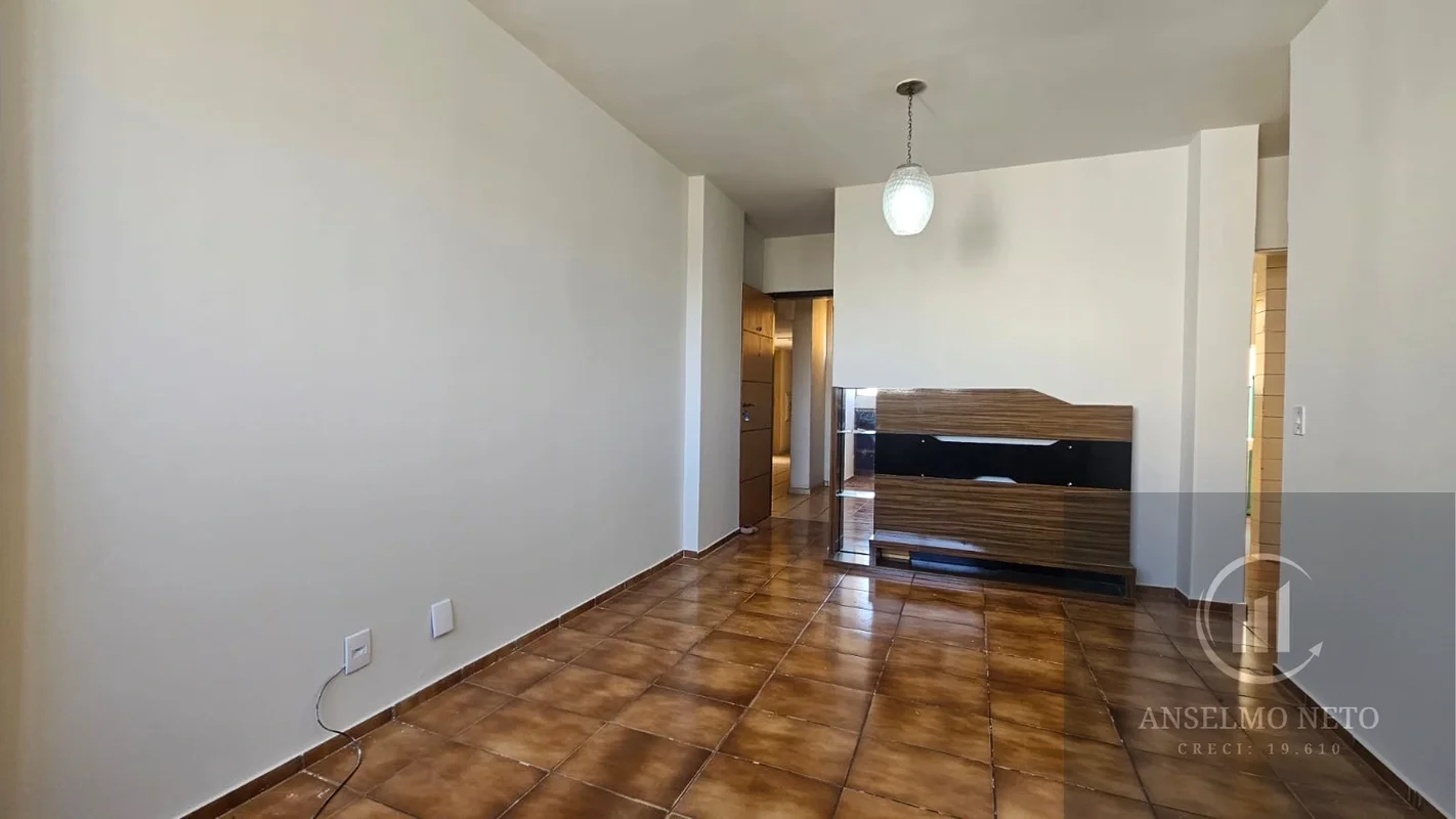Apartamento 3/4 Setor Central com garagem e 2 suítes Um apartamento espaçoso e f...