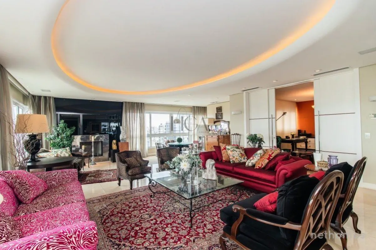 Apartamento à venda ao lado da Praça da Encol, com três suítes, em andar alto, c...