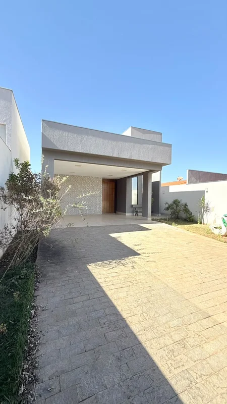 CASA À VENDA — RUA 4 | VICENTE PIRES?? 3 QUARTOS, SENDO 3 SUÍTES? Rica em marcen...