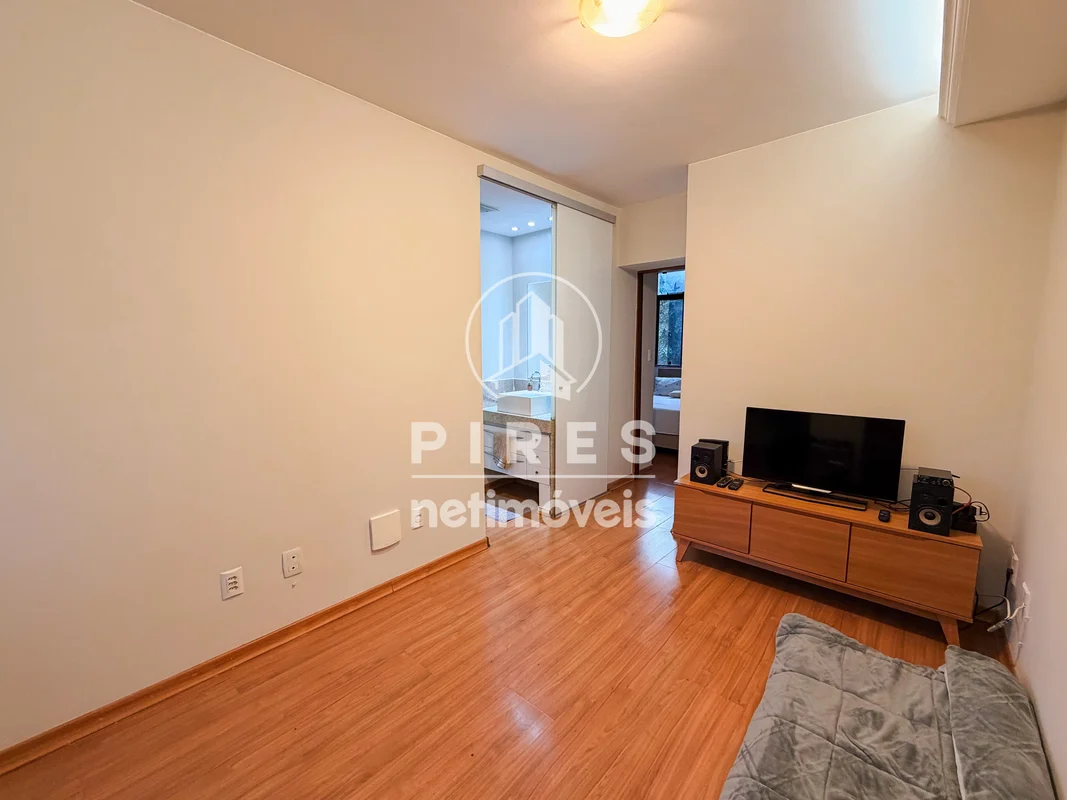 Excelente apartamento no Cruzeiro - QD 1311, com vista livre para o Sudoeste.Opo...