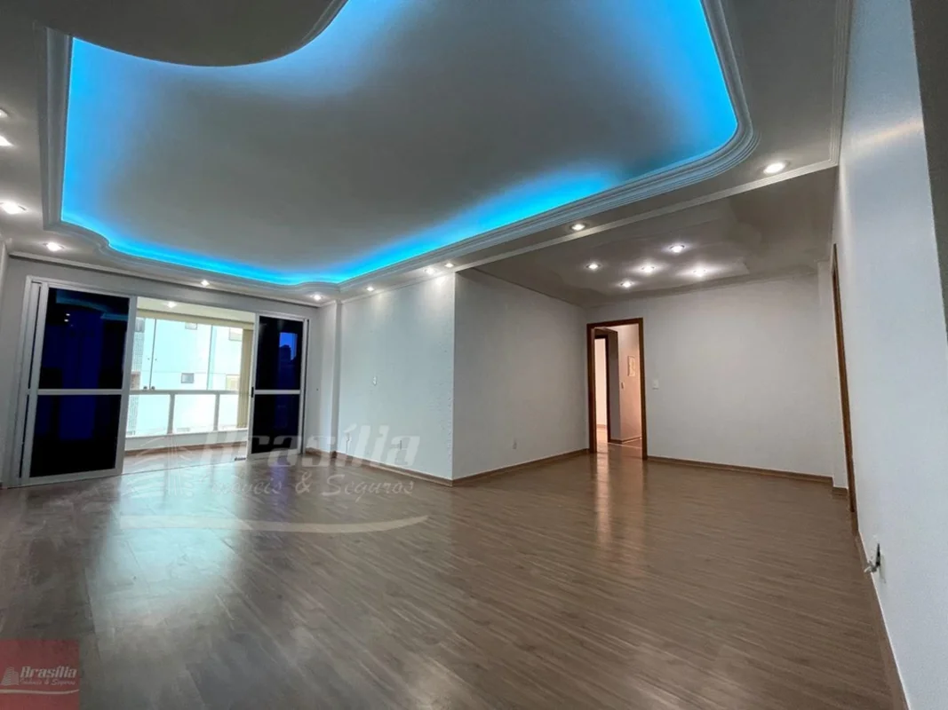 Apartamento 3 quartos sendo 1 suíte no Residencial Paineiras. 129M2 - Sala ampla...