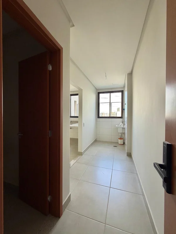 Estuda permuta em apto de menor valorPenthouse no (32º) trigésimo segundo andar ...