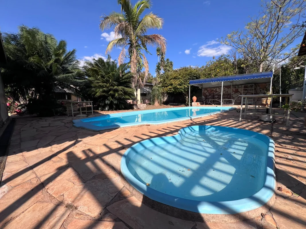 CASA À VENDA NO CONDOMÍNIO ENTRE LAGOS | 3 QUARTOS, 1 SUÍTE, 1.000 m² DE TERRENO...