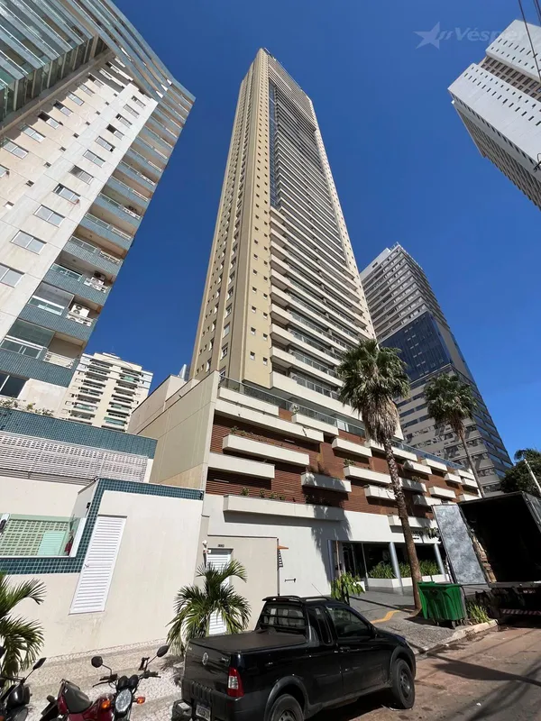 Apartamento de 4 suítes plenas, rico em armários, projeto luminotécnico, sala am...