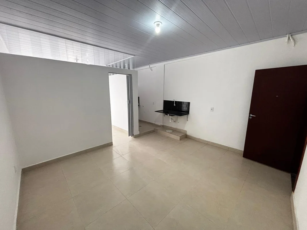 Descubra um apartamento aconchegante e bem localizado em Taguatinga Norte, no QN...
