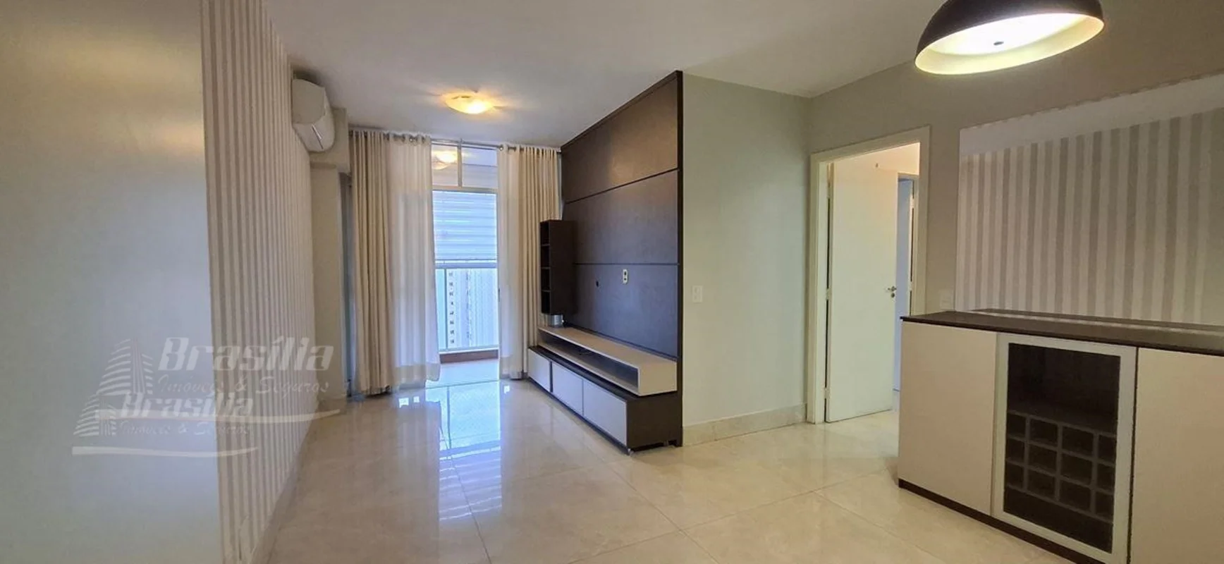 Residencial Villa Grandino - RUA 21 NORTE.Apartamento com 3 quartos sendo 1 suít...