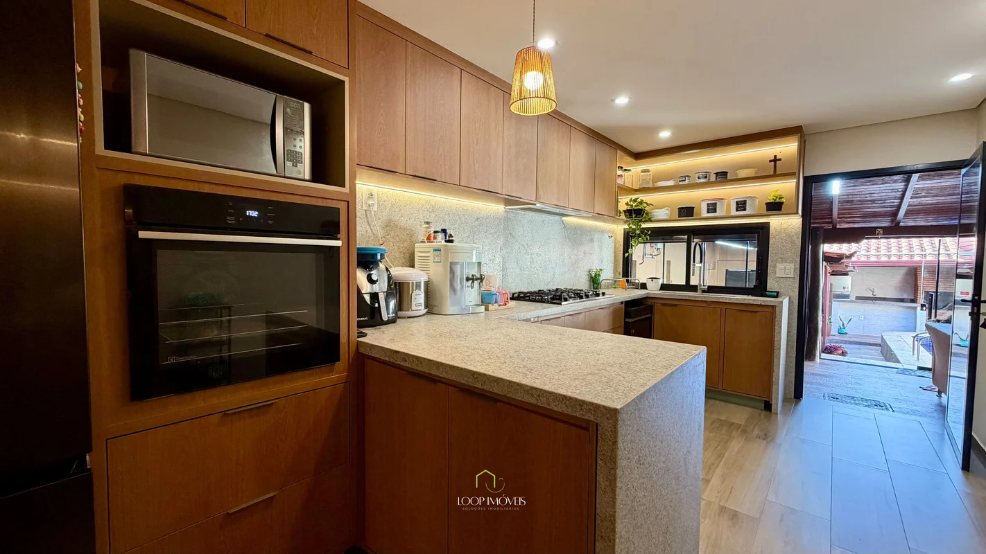 ?? CASA COMPLETAMENTE REFORMADA NA QUADRA 10 – SOBRADINHO/DFPronta para morar, m...