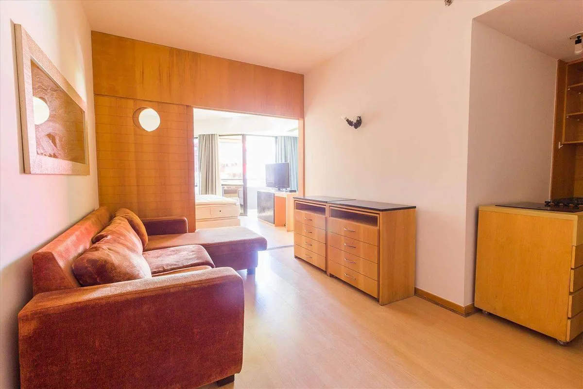 ALUGUEL DE FLAT MOBILIADO NO GOLDEN TULIP!Excelente flat com 51,71 m² de área pr...