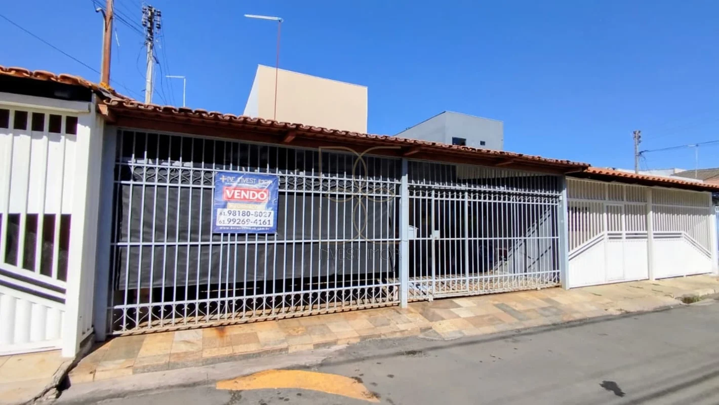 BE INVEST IMOB VENDE:CASA QE 38 - GUARA II Excelente oportunidade para morar no ...