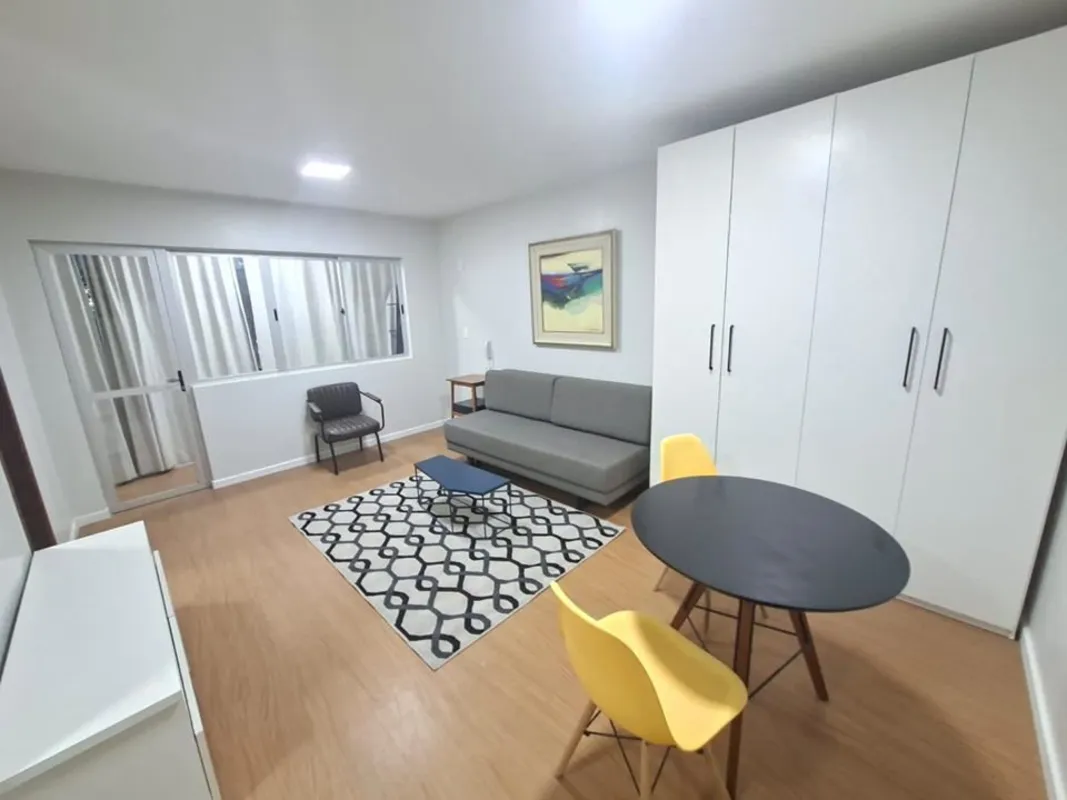 VILLA153634 - Última atualização: 22/08/26 23:32Ótima kitinete mobiliada com 30m...