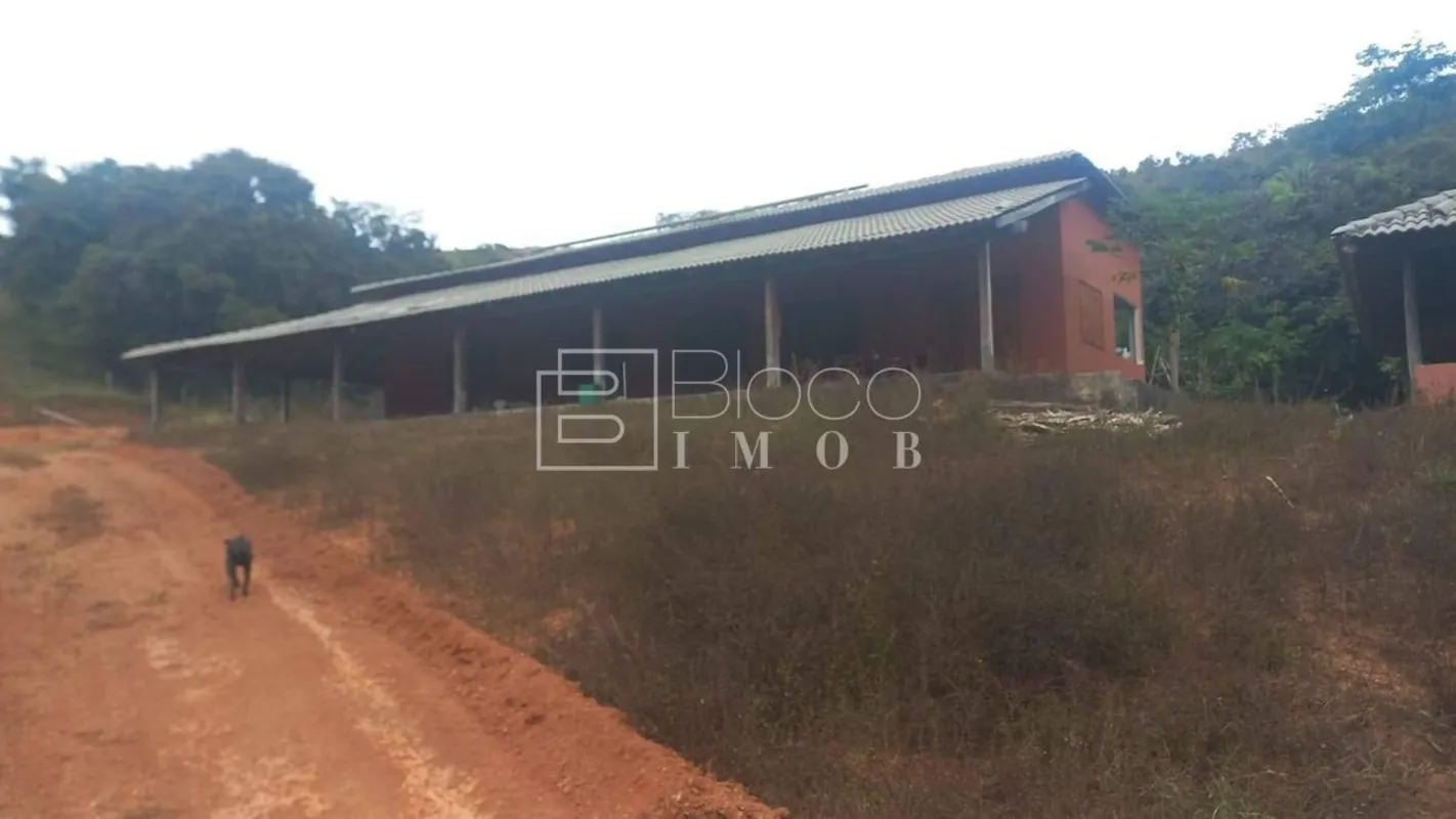 FAZENDA À VENDA | 443,3 HECTARES | PLANALTINA/GOExcelente fazenda com forte apti...