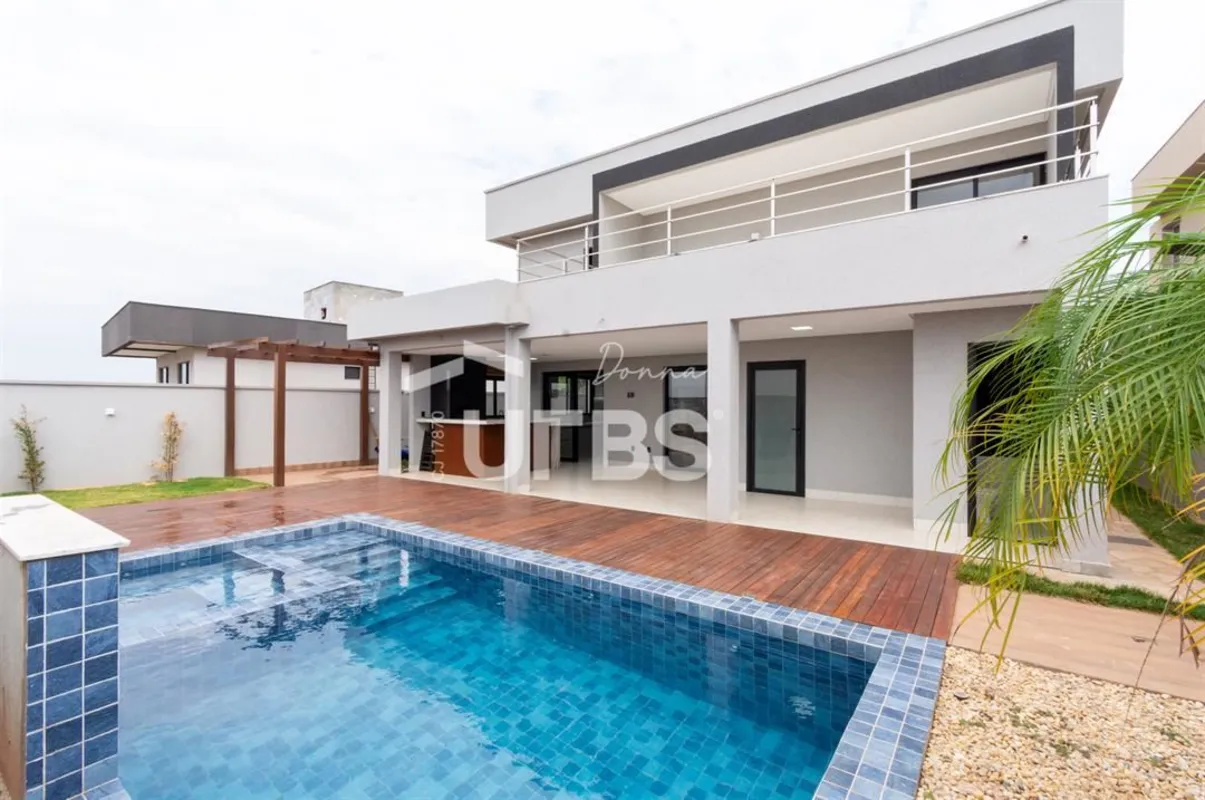 COD U-0027562 - Sobrado à venda com 326 m² de construção em lote de 420 m²– Jard...