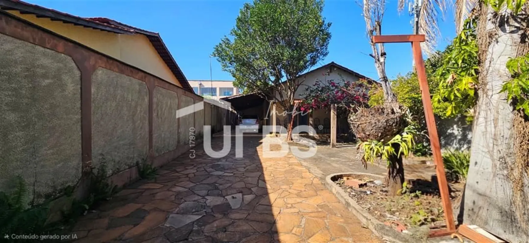 COD U-0034480 - Lote com duas casas (uma delas gerando renda) à venda na Vila Sã...