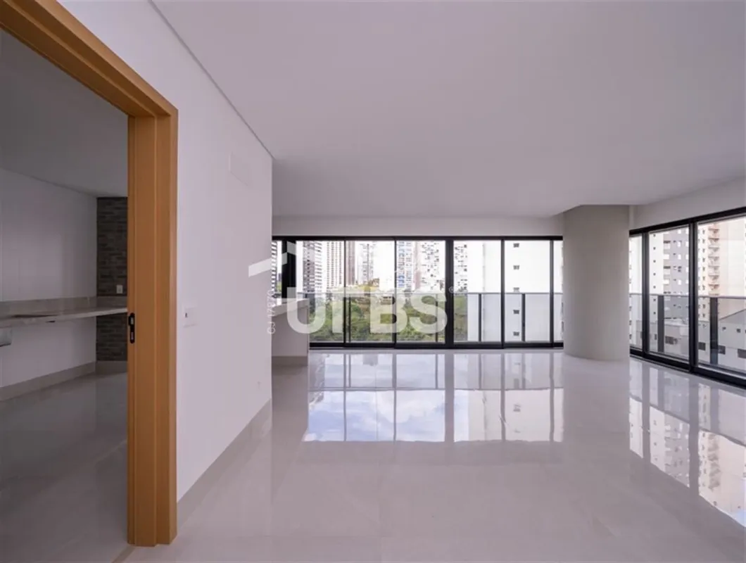 COD U-0034761 - Apartamento de 200 m2 a venda na Orla do Parque Flamboyant. Préd...