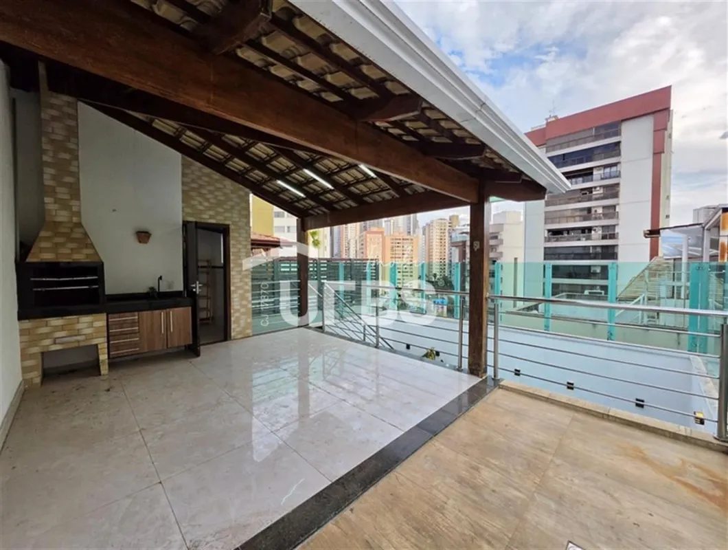 COD U-0034717 - Cobertura Triplex no Setor OesteImóvel com 120m², distribuídos e...