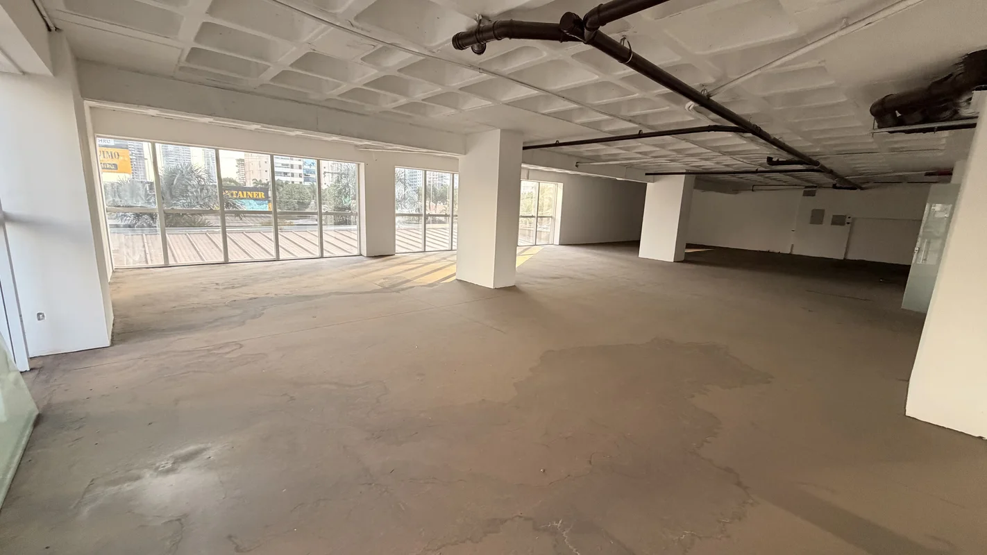 SALA para escritório no bairro Setor Bueno possui 234 metros quadrados no MEZANI...