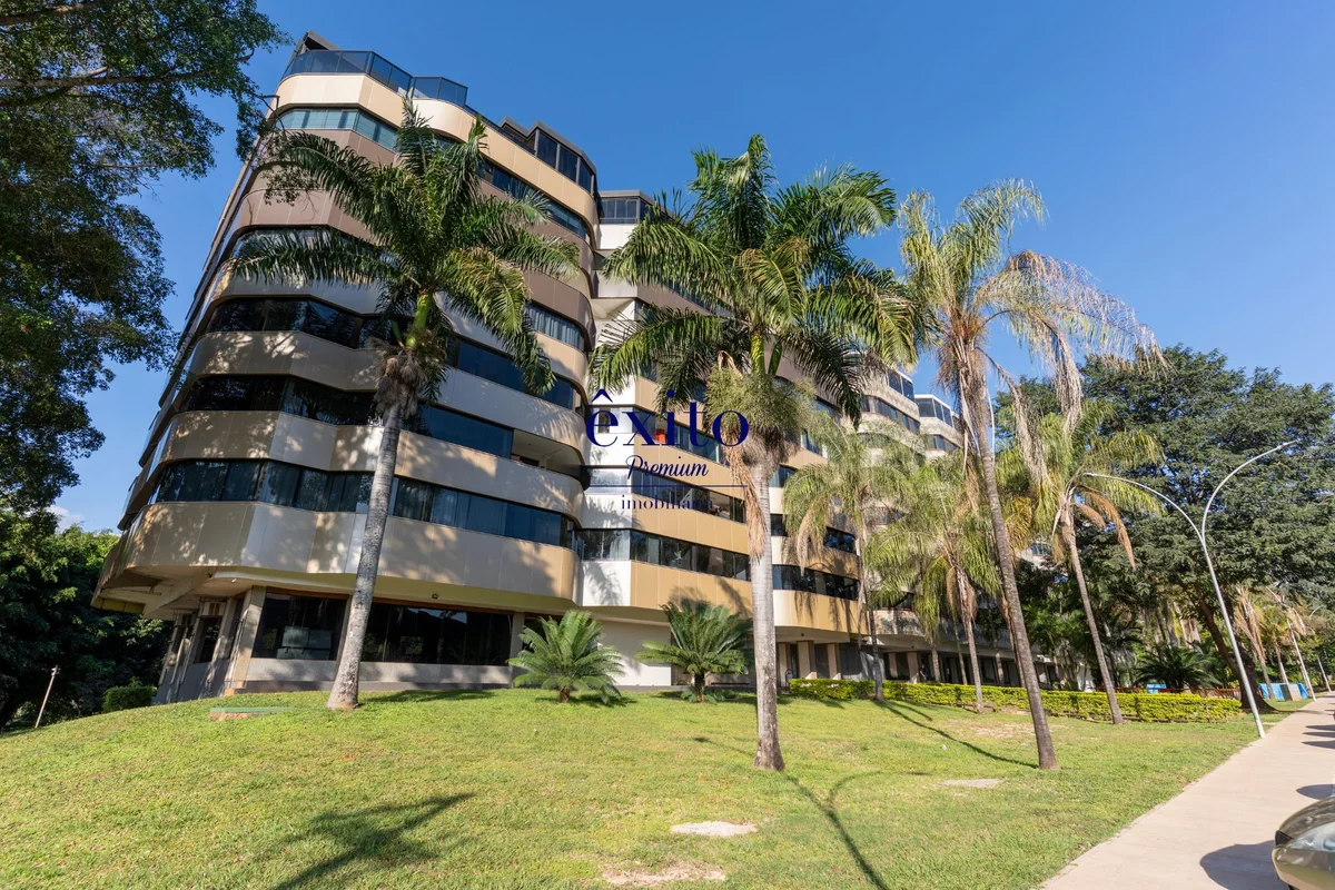 Asa Norte, SQN 310 Bloco B. Apartamento Duplex para locação ou venda!IMÓVEL DESO...