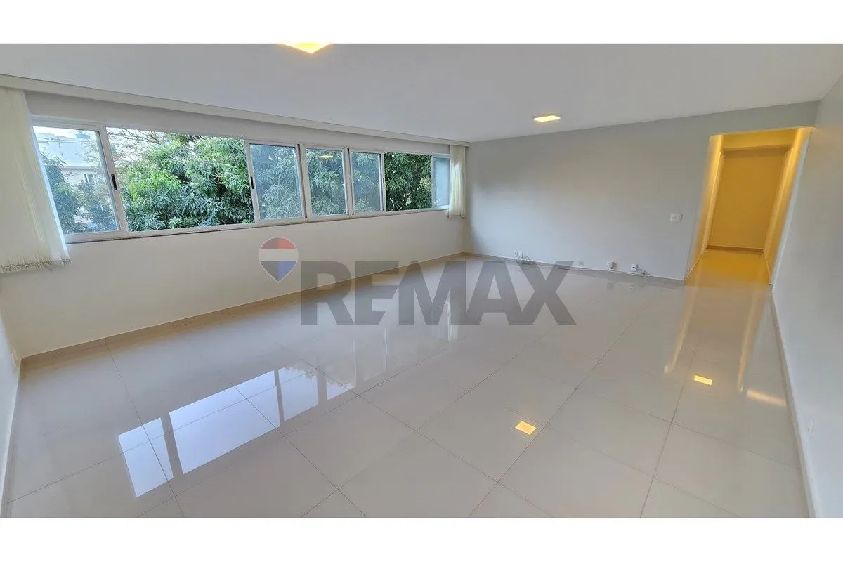 Apartamento para alugar no bairro Asa Norte em Brasília/DF.Bem localizado esse p...