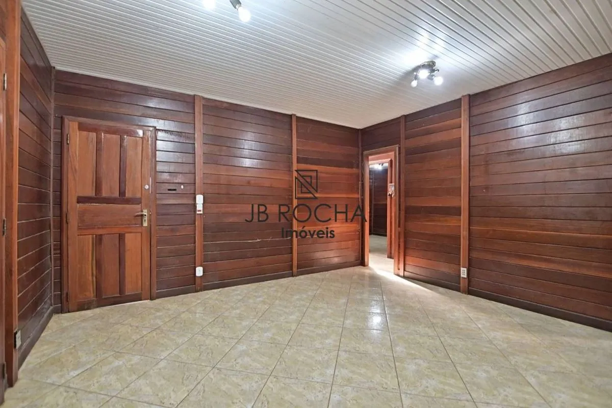 JB ROCHA IMOVEIS VENDE COM EXCLUSIVIDADE - CASA COM HABITE-SE, ACEITA FINANCIMEN...