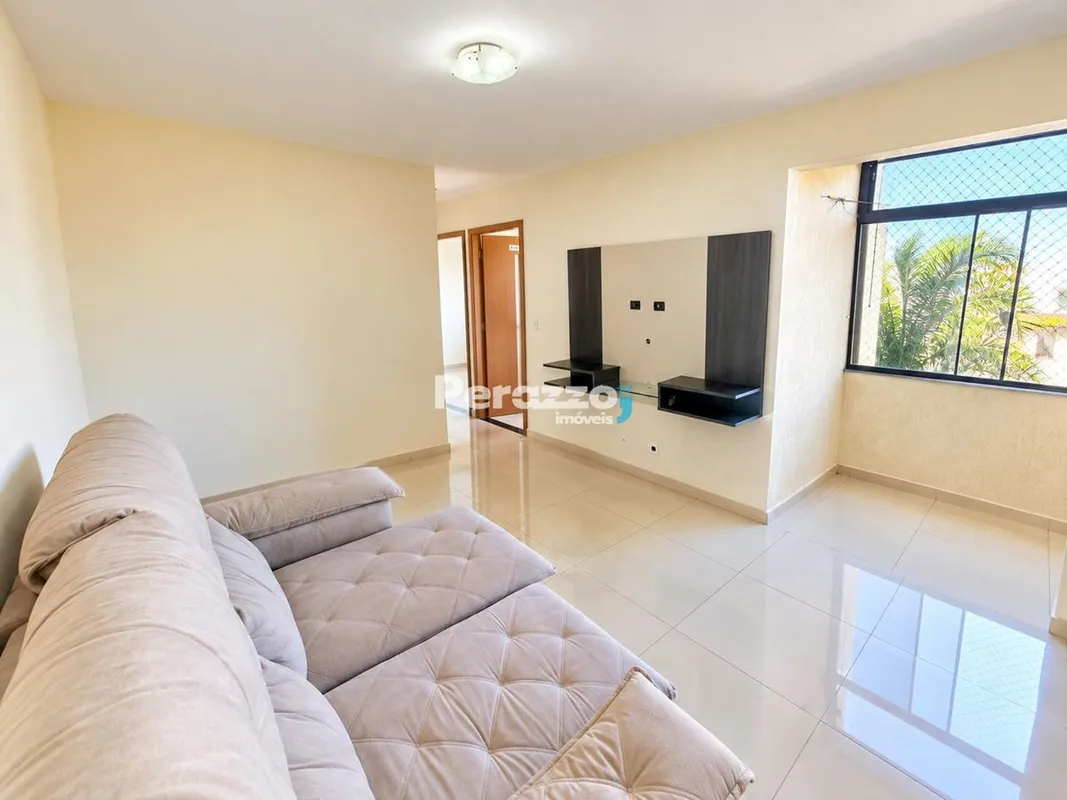 QC 07 | Jardins dos Tapiris | Apartamento 2 Quartos com Varanda em Blindex e Ar...