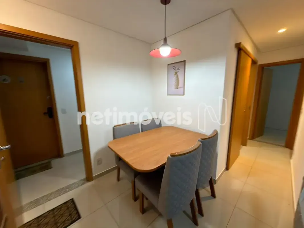 Apartamento 02 quartos - Andar alto - Duetto - Guará II Localização: O Duetto es...
