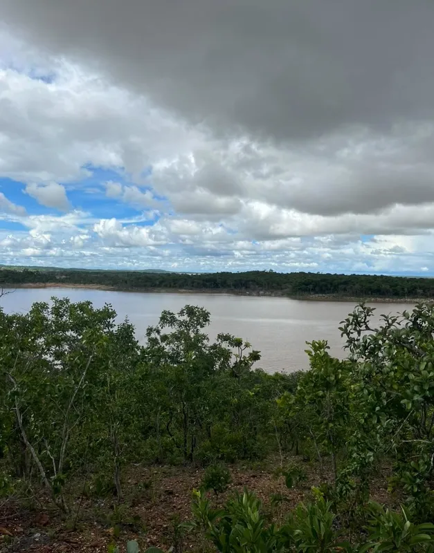 Área para investimento próxima ao Lago Serra da MesaExcelente área localizada em...