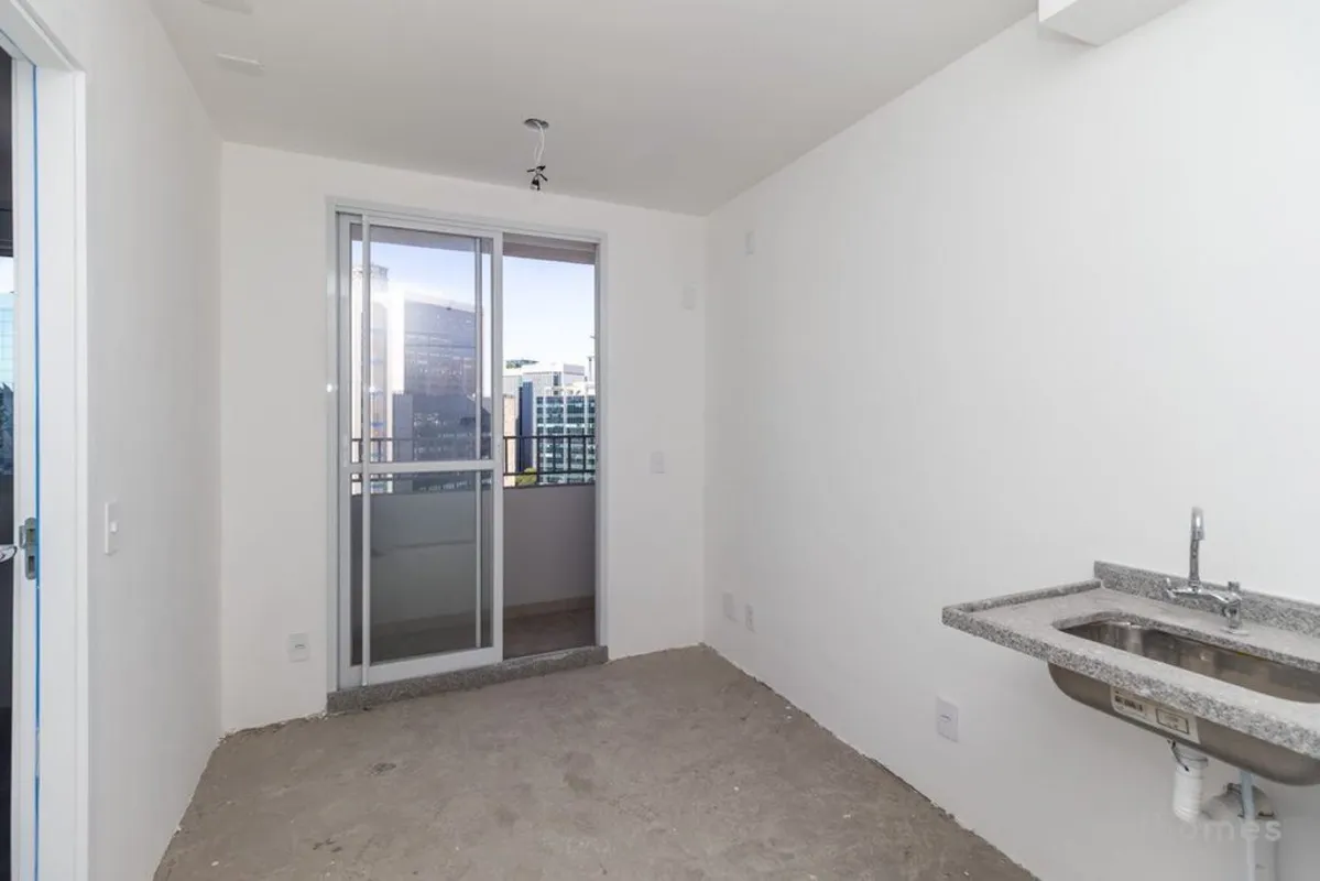 Apartamento à venda em Pinheiros, SP, com 24m² e vista panorâmica.Oferece acessi...