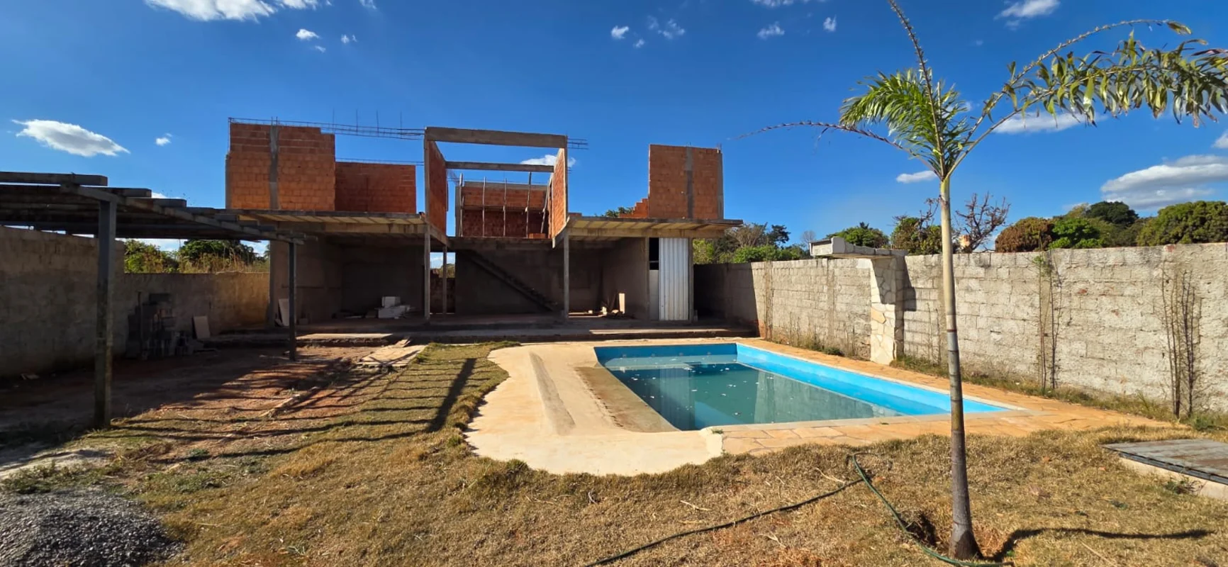 Escritório Imobiliário Ney Linhares vende:Um excelente imóvel em fase de constru...