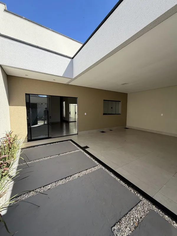 ?? CASA 02 | BAIRRO DAS INDÚSTRIAS Uma residência contemporânea, projetada para ...