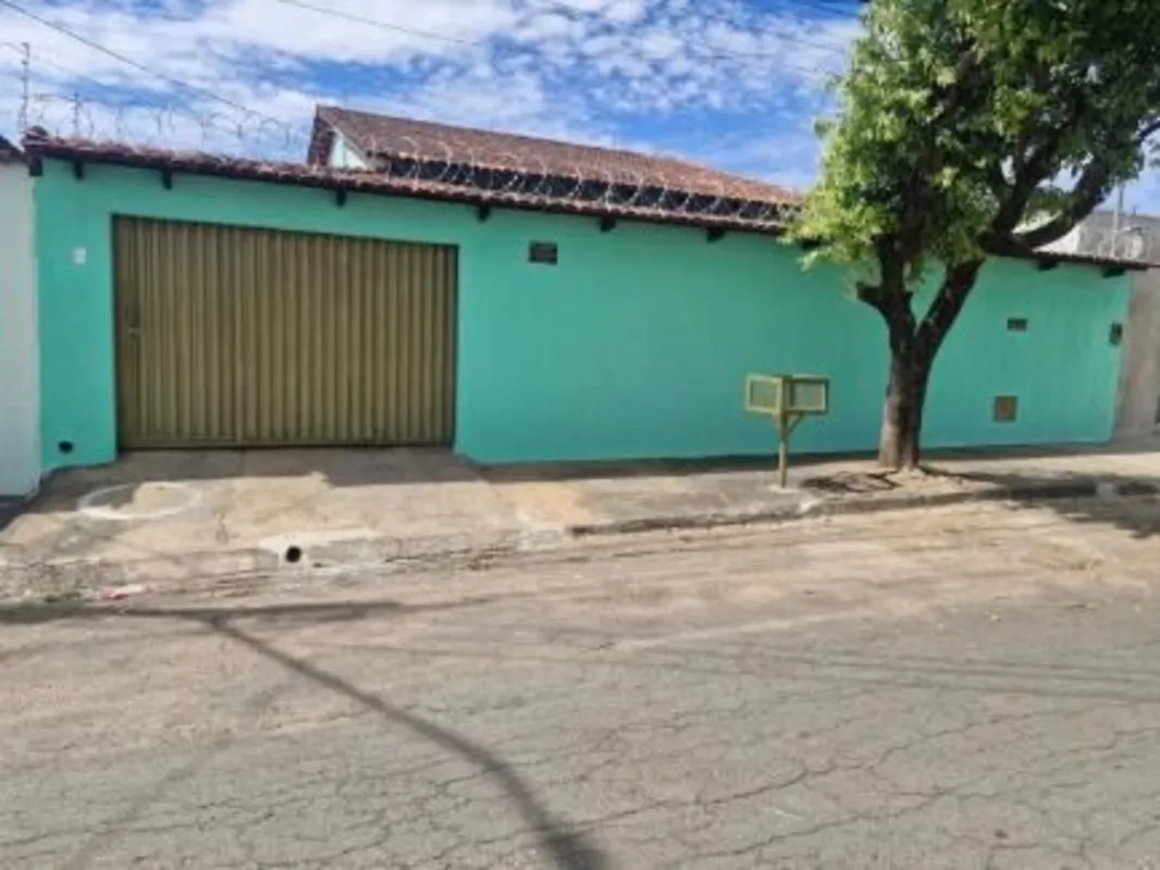 Privacidade, espaço e conforto em uma localização estratégica de Goiânia!Excelen...