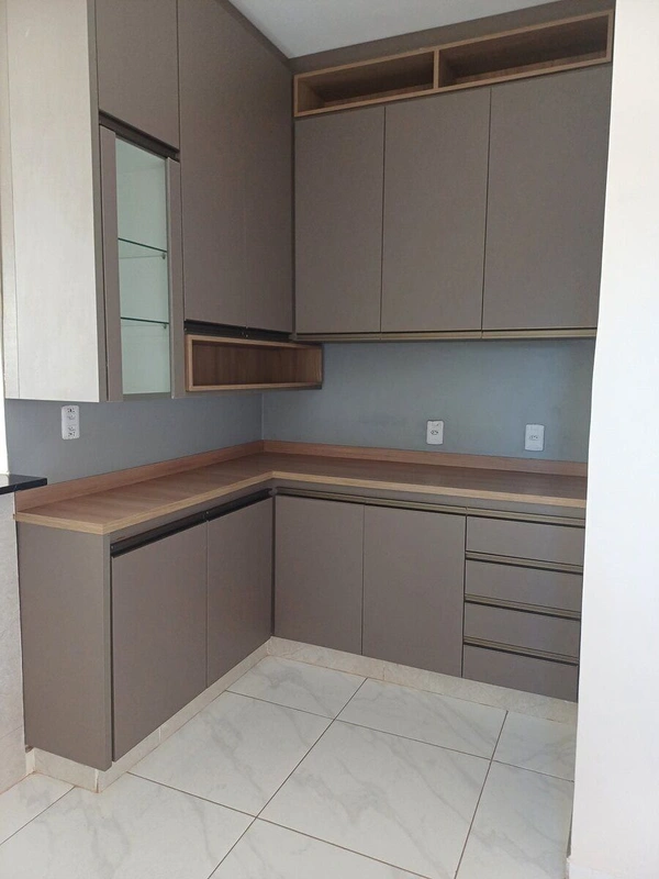 Descubra um apartamento acolhedor e bem localizado na Quadra 3 Conjunto B, Sobra...