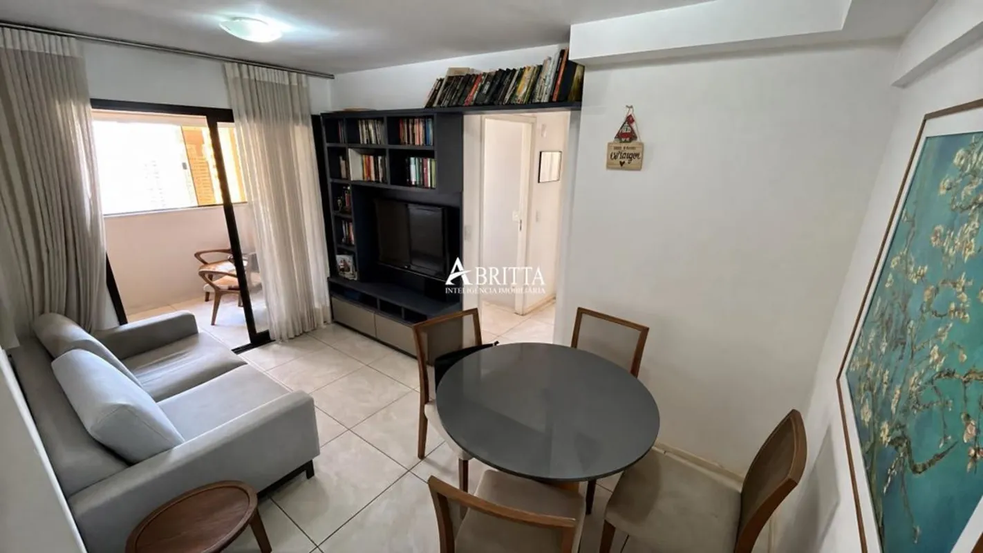 Real Celebration Excelente apartamento de 2 quartos andar alto no Residencial Re...