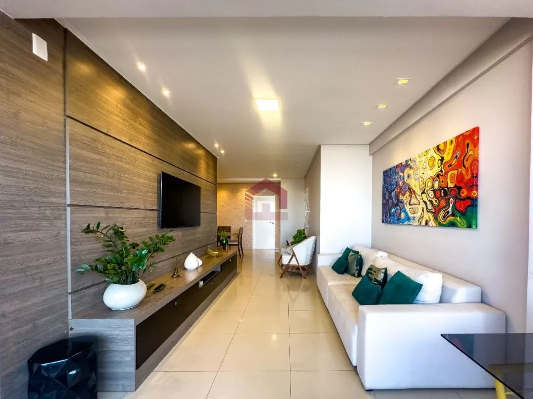 Fernandes & Coelho Imóveis aluga excelente apartamento de 111m² no Residencial V...