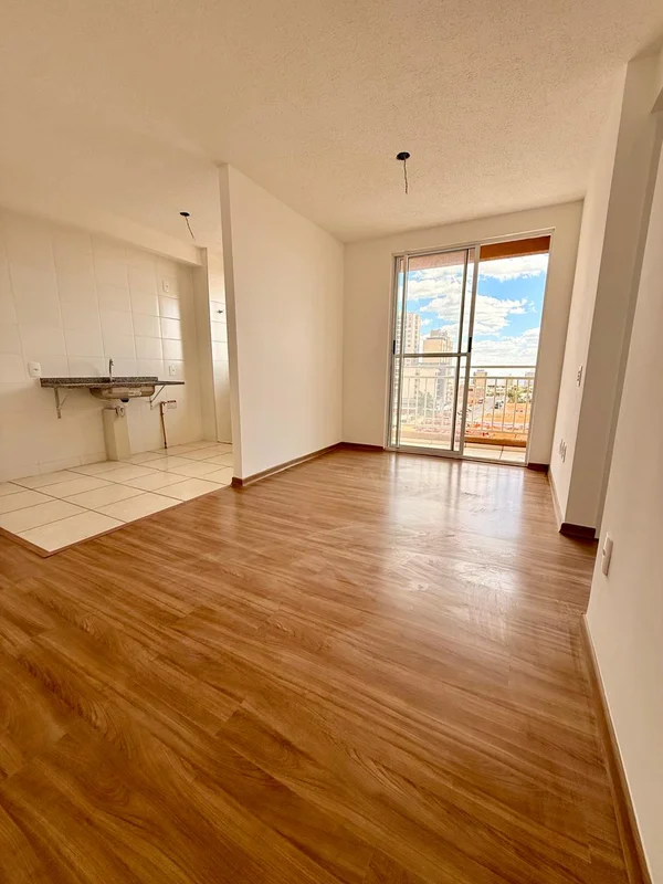 Vende-se Apartamento novo de 2 quartos com suíte em SamambaiaSeu apartamento nov...