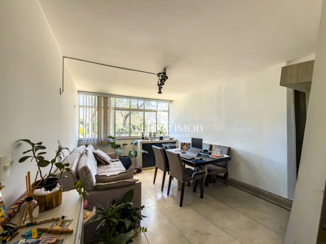 Localizado na 403 Sul, este apartamento combina praticidade, conforto e uma loca...
